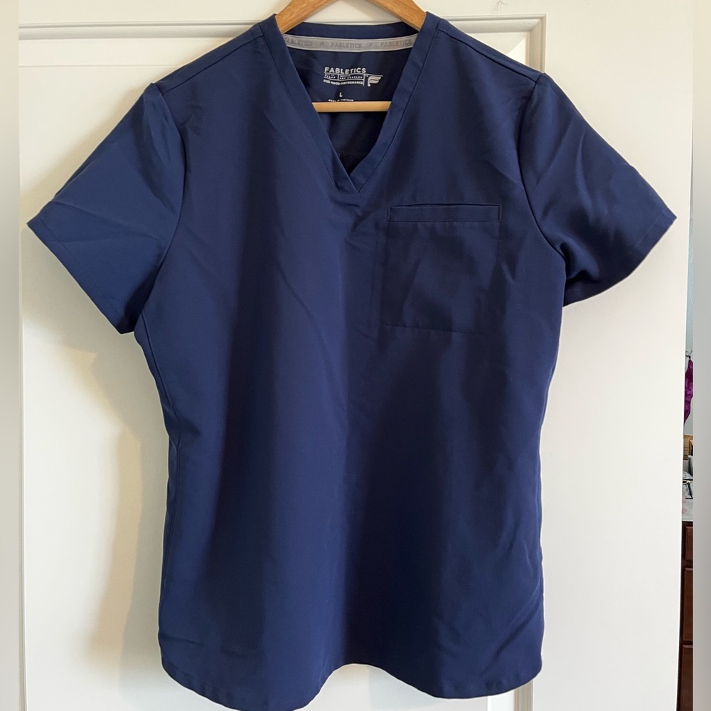 Fabletics Scrub Top